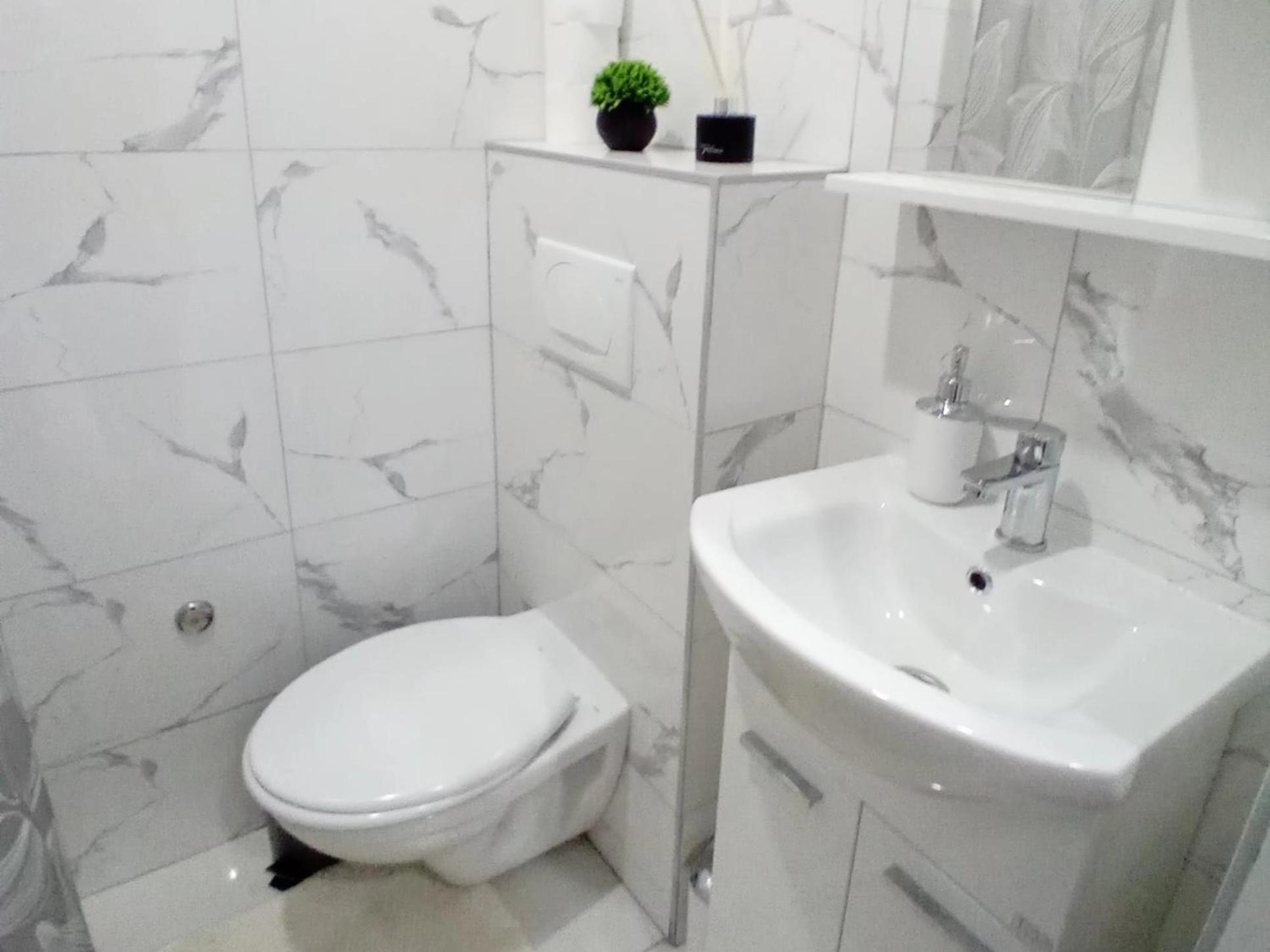 Apartman Edwin Jajce Bilik gambar