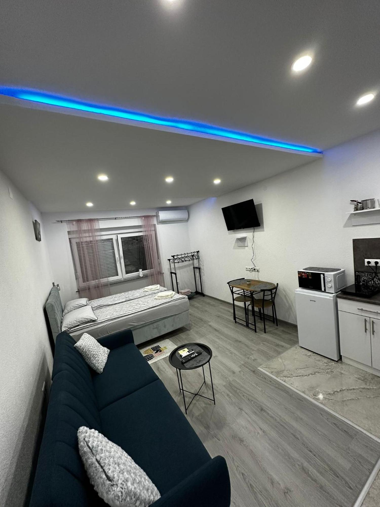 Apartman Edwin Jajce Bilik gambar