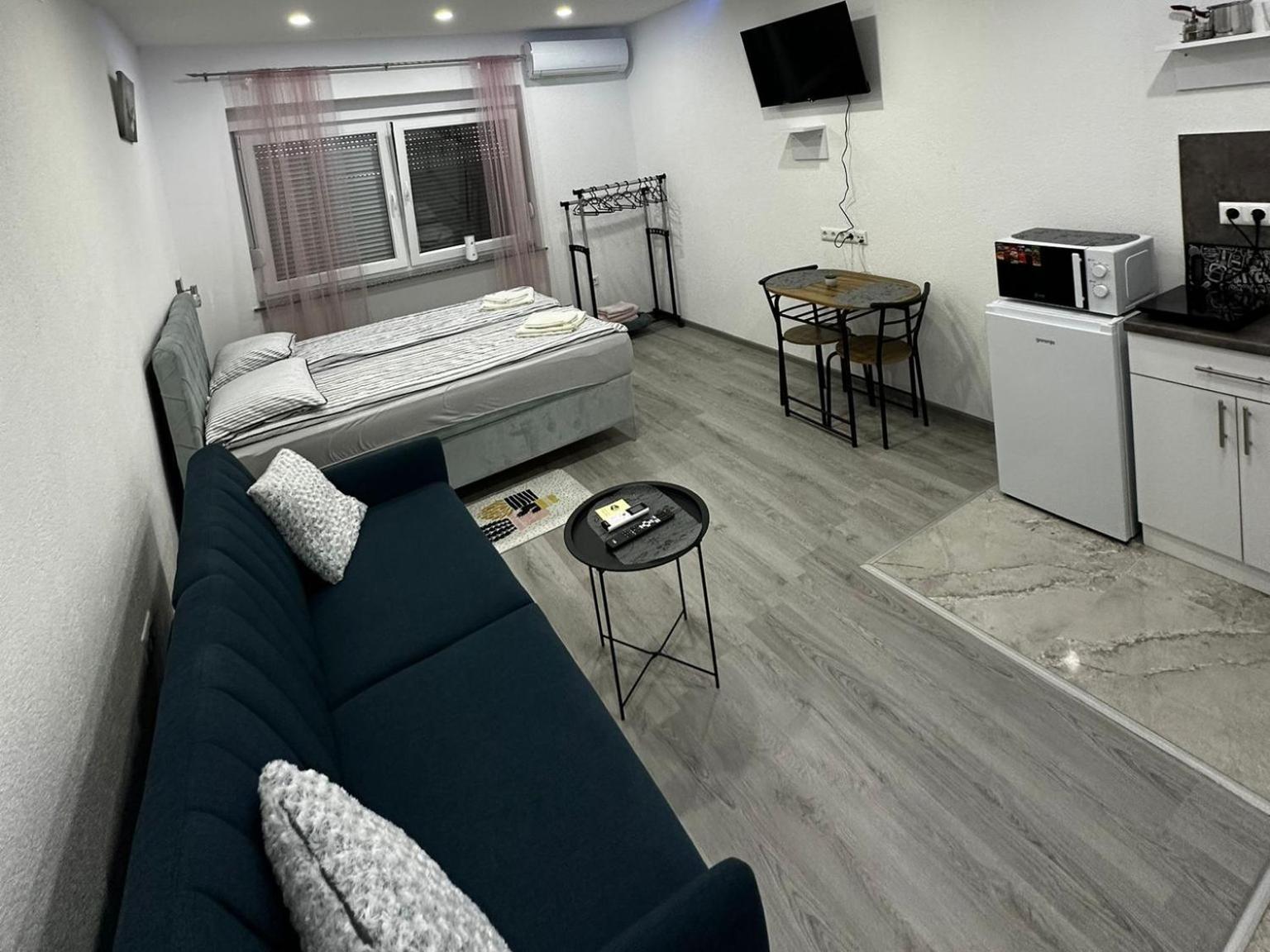 Apartman Edwin Jajce Bilik gambar